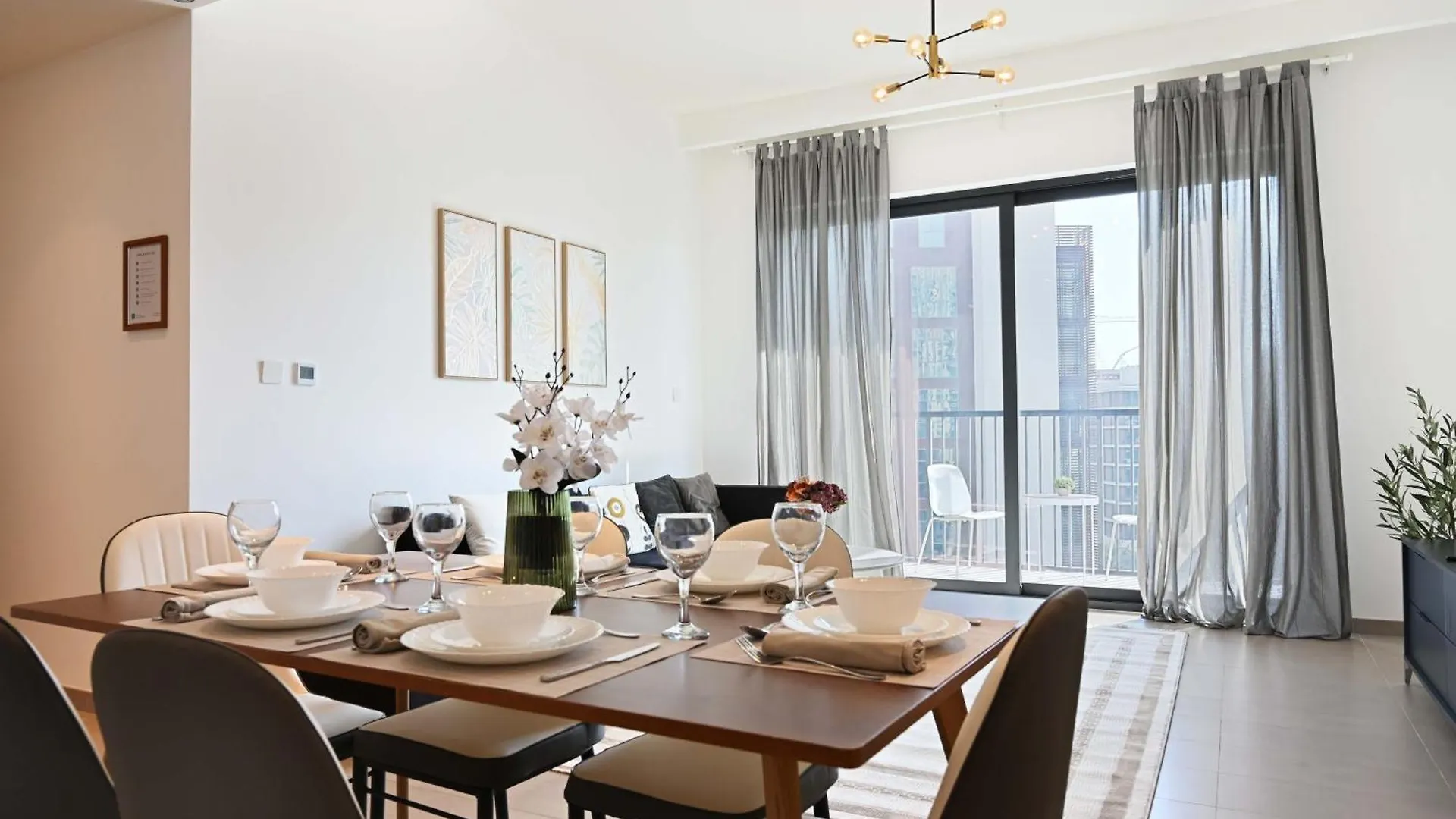 Air Homes - Stylish 2Br Near Dubai Hills Mall & Park 0*,